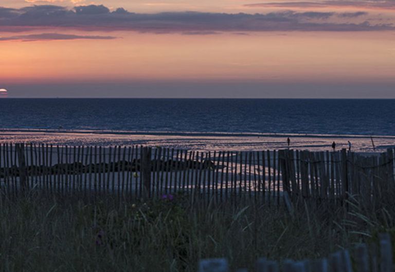 L'hôtel Thalazur Cabourg au coucher du soleil