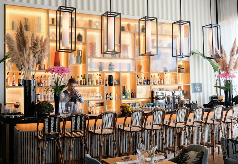 Bar lounge de l'hôtel Thalazur Saint-Jean-de-Luz