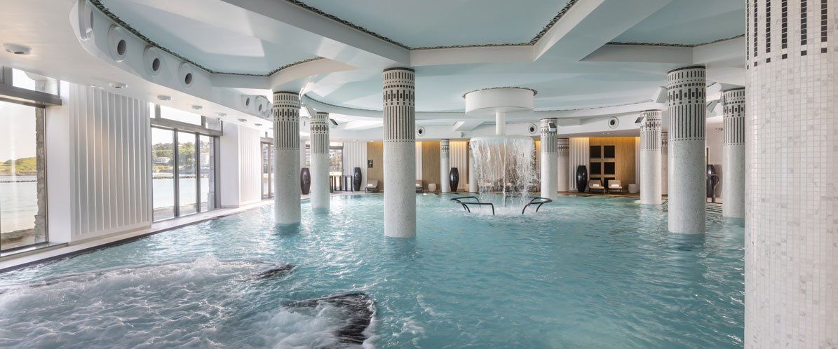 Piscine d'eau de mer du spa marin de Thalazur Saint-Jean-de-Luz