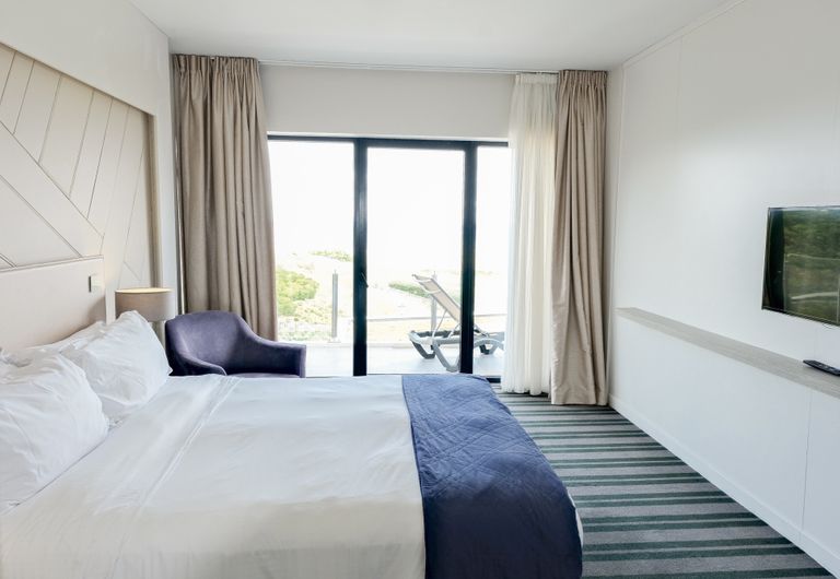 Chambre avec balcon, hôtel Thalazur Cabourg